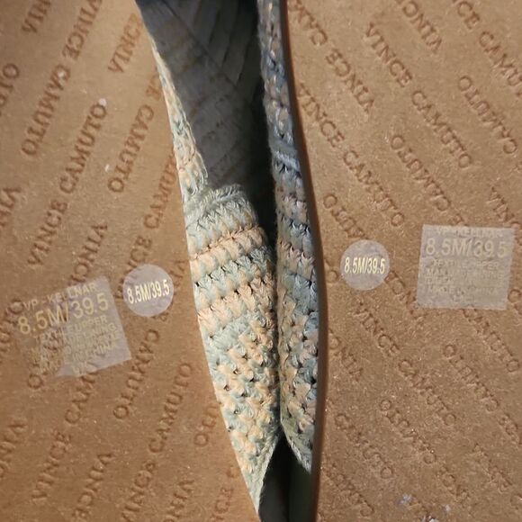 VINCE CAMUTO Kellinar Crochet Buckle  Slides - Picture 3 of 9